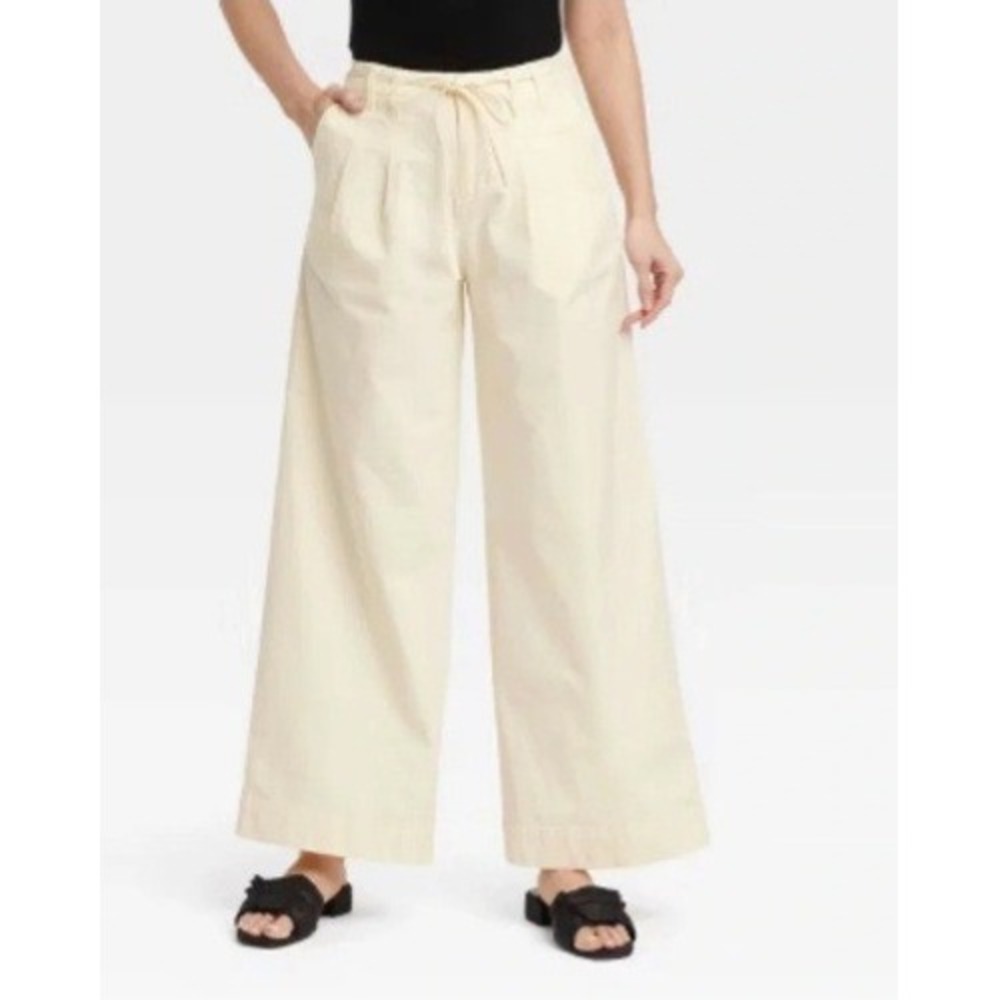 A New Day Women's Size 14 Wide-Leg Chino Pants Cream Tie Waist Pleated Stretch